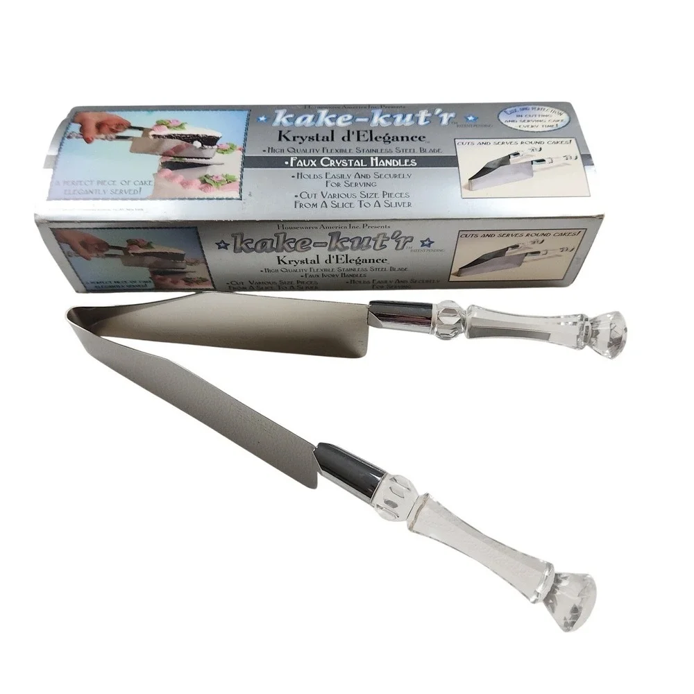 Perfect‎ Cake Cutter Server Debbie Meyer Kake Kut'r V shape Triangle
